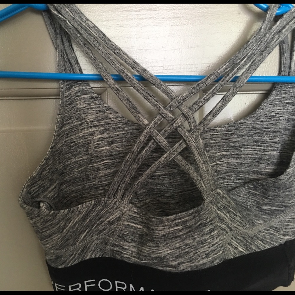 Sports bra - Picture 2 of 2